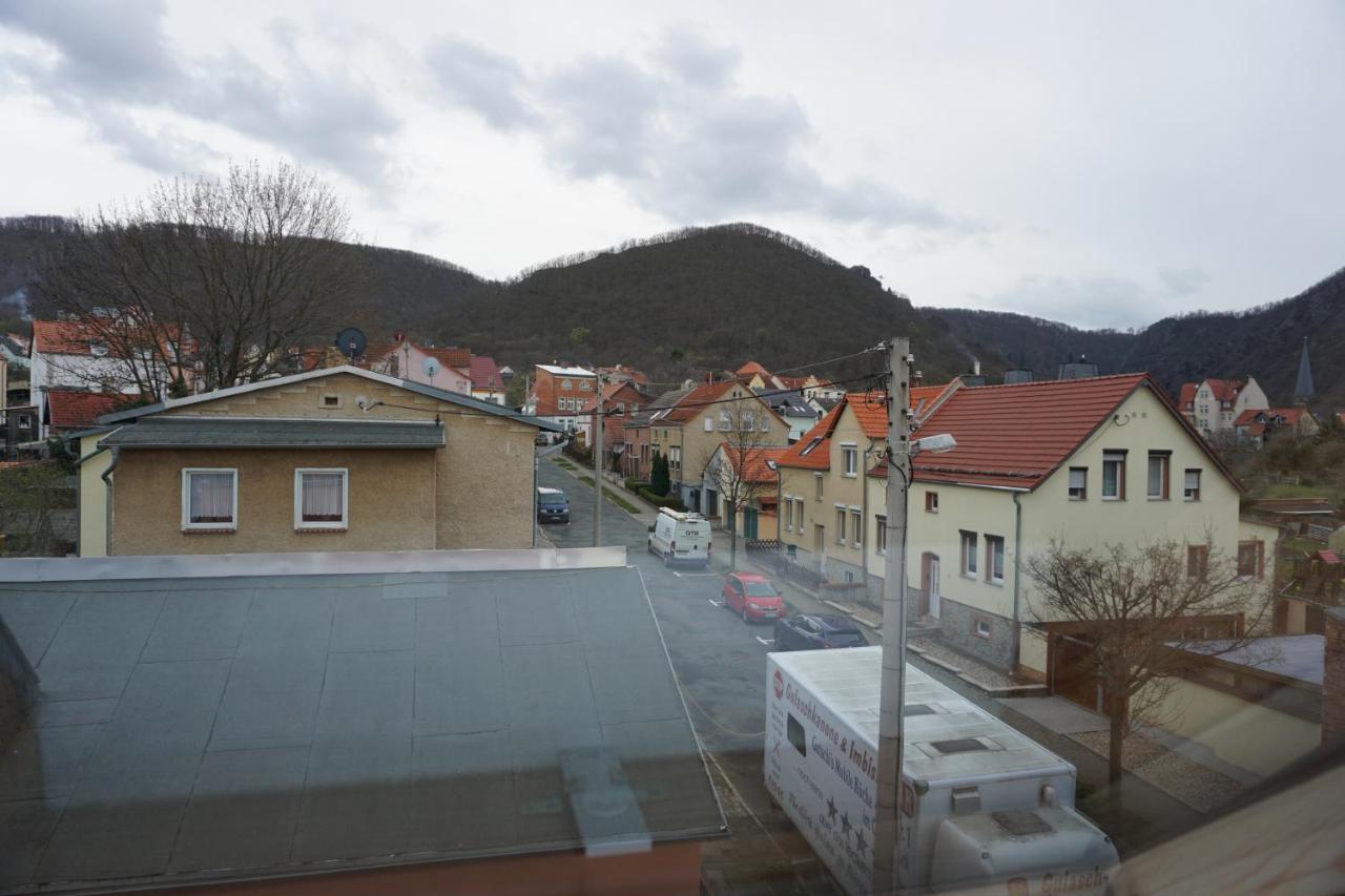 Pension Im Glueck Thale Exterior photo